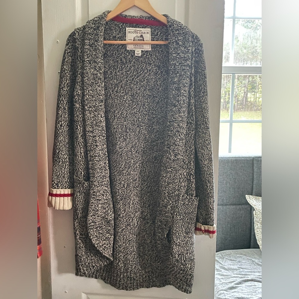 Roots Cabin Salt and Pepper cardigan